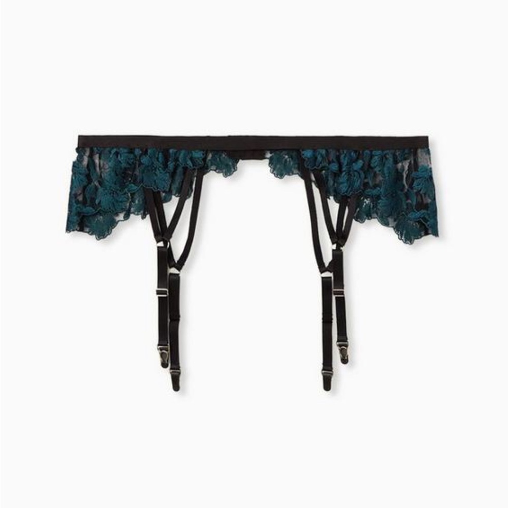 Torrid Two Tone Floral Embroidered Mesh Garter